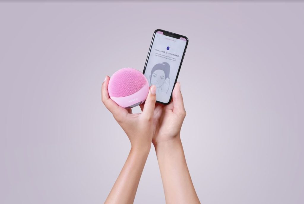 Spazzola pulizia viso FOREO LUNA mini 3 Pearl Pink, FOREO For You app per smartphone